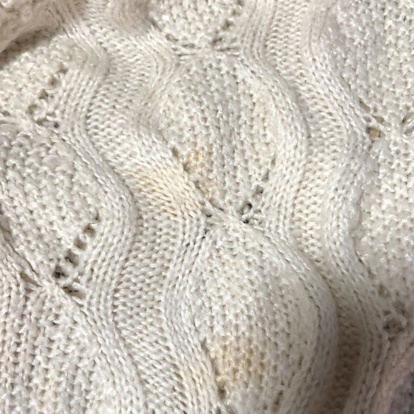 Oversized Sweater - Picture 7 of 9